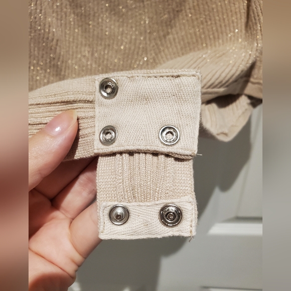 Gold sparkle open-back bodysuit - Picture 5 of 7